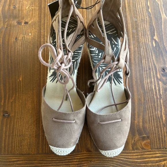 DV by Dolce Vita Taupe Lace-Up Wedges - Picture 2 of 6